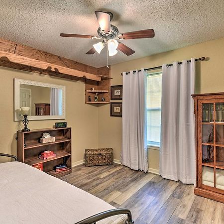 Abilene Home With Bbq And Pvt Yard, 1 Mi To Acu! Exterior photo